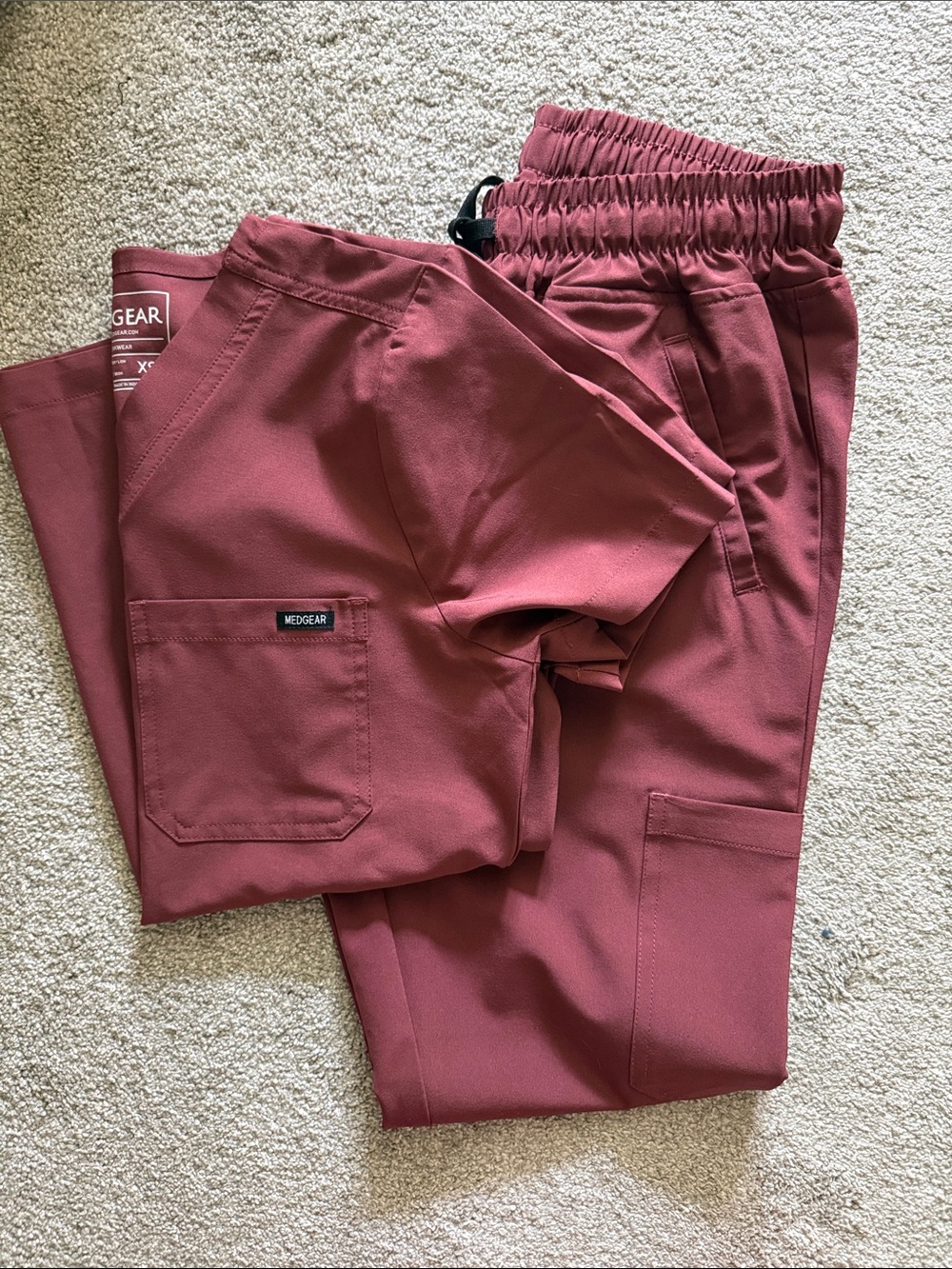 Women’s jogger pant scrub set